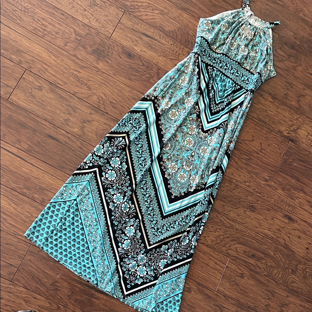 Chic Teal and Black Patterned Maxi Dress